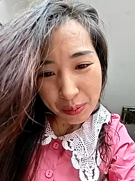 Snapshot of hebe-02 chatting on September 9, 2025, 1:38 am hebe-02 online show from September 9, 2025, 1:38 am