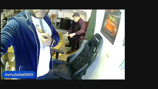 Mrnutella online show from November 3, 2025, 6:53 pm