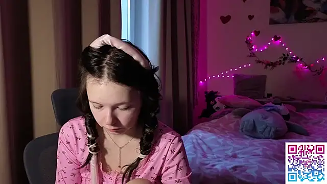 boozekirs  online show from February 14, 2026, 3:25 am