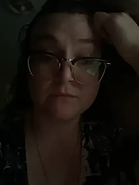 HTXBELLE online show from March 15, 2025, 3:07 am