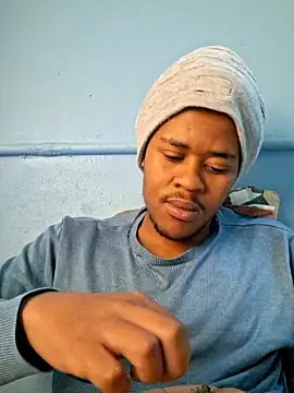  RapElani-2290 online show from September 28, 2025, 12:32 pm