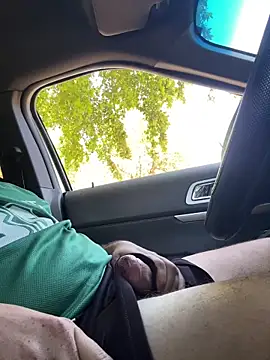 neeee13 online show from April 17, 2026, 7:17 pm