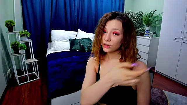 Snapshot of AmandaGracy_1 chatting on March 18, 2025, 11:08 am AmandaGracy 1 online show from March 18, 2025, 11:08 am