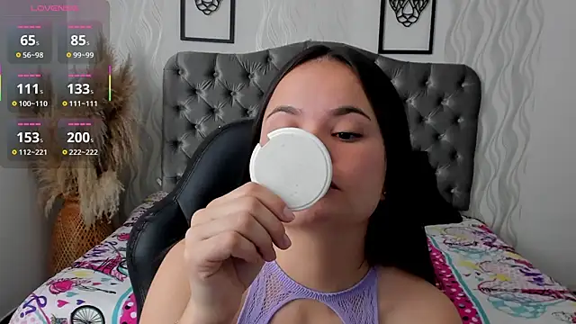 Kath latorre online show from September 27, 2025, 12:54 pm