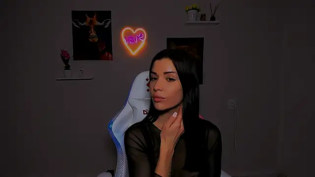 KetiWils online show from February 28, 2025, 3:37 pm