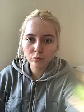 Blondie Sofia Essexbabe online show from March 4, 2026, 1:17 pm