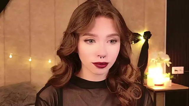 Sierra Fane online show from October 9, 2025, 6:00 am