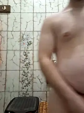 mauroxx08 online show from February 18, 2025, 10:25 pm