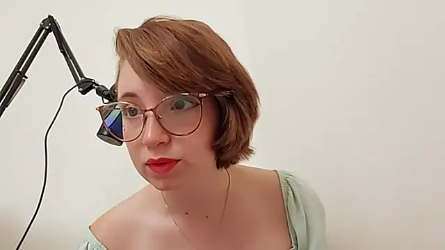 Elise Nyx online show from September 17, 2025, 12:18 pm