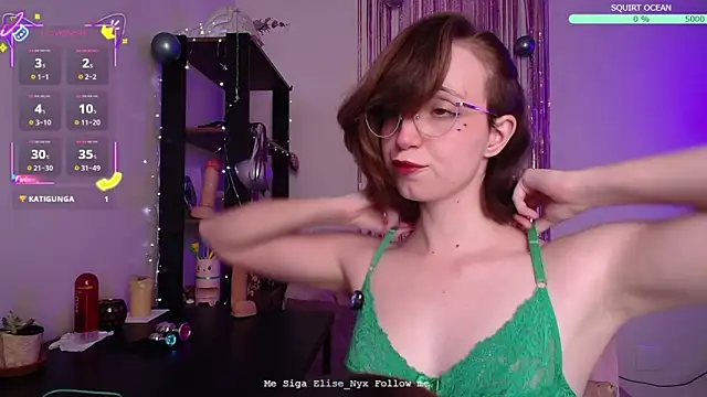 Snapshot of Elise_Nyx chatting on February 7, 2026, 4:33 pm Elise Nyx online show from February 7, 2026, 4:33 pm