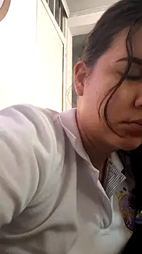 Snapshot of brii69 chatting on May 19, 2026, 2:56 pm brii69 online show from May 19, 2026, 2:56 pm