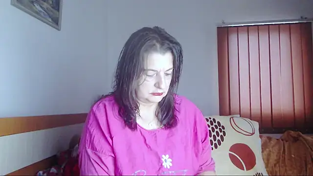 ExtasyMature online show from October 3, 2025, 5:37 am