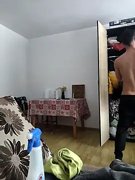 andreiiiii2025 online show from March 17, 2026, 9:45 am