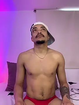 eross chipre  online show from December 2, 2025, 7:42 pm