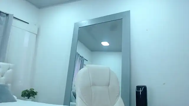 sebastian colle online show from February 25, 2025, 3:16 pm