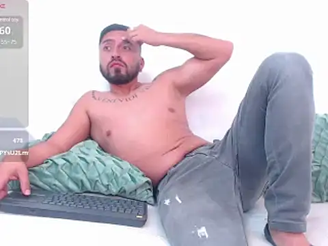 sebastian colle online show from March 17, 2025, 6:32 pm