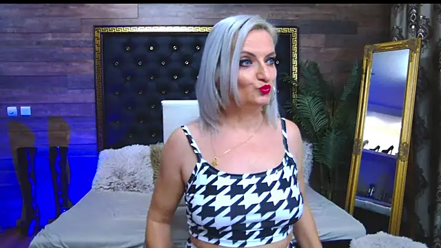 LadyTouch online show from February 19, 2025, 3:50 am