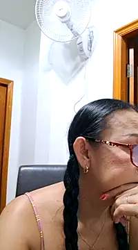 asiancouple13 online show from February 19, 2025, 3:49 pm