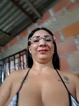 Snapshot of hot_veteran01 chatting on July 6, 2026, 10:45 am hot veteran01 online show from July 6, 2026, 10:45 am