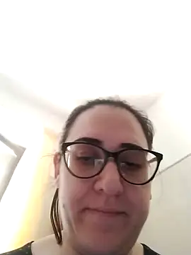 Dolcecurvy online show from November 21, 2025, 9:30 am