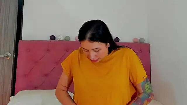 ela black online show from February 27, 2025, 3:48 pm