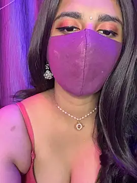 Dishasarmaa05 online show from September 21, 2025, 7:37 pm