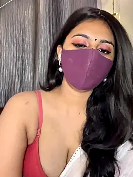 Dishasarmaa05 online show from October 18, 2025, 10:32 pm