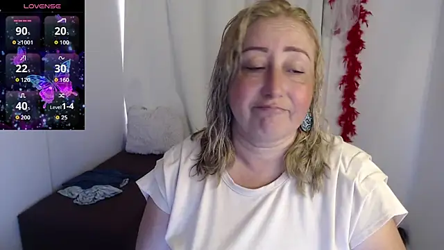 Mature 2025 online show from January 15, 2026, 3:27 pm