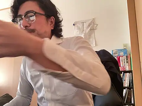 masato1115aa online show from February 4, 2026, 1:33 am