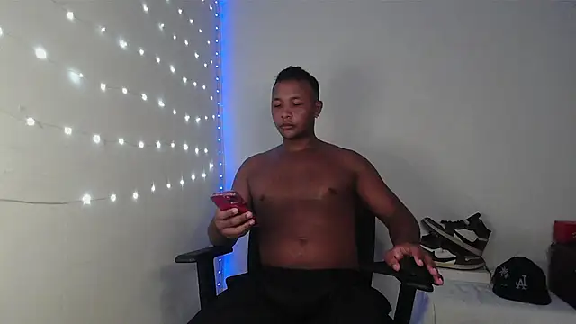 Gooss cum online show from September 24, 2025, 1:42 am