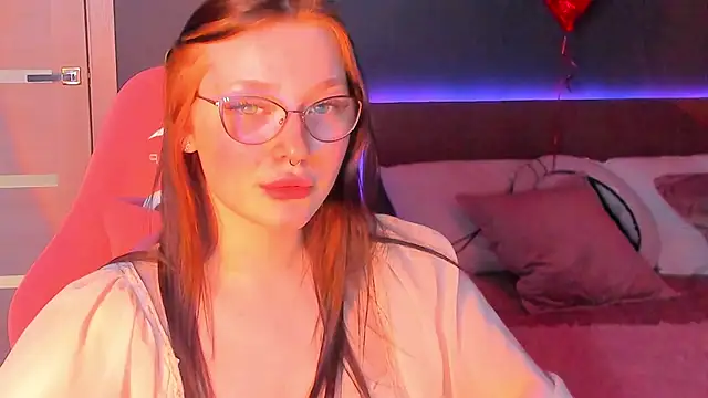 milliedoll online show from March 23, 2025, 8:26 am