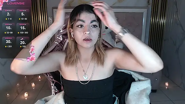 lili conor s online show from September 20, 2025, 3:40 am