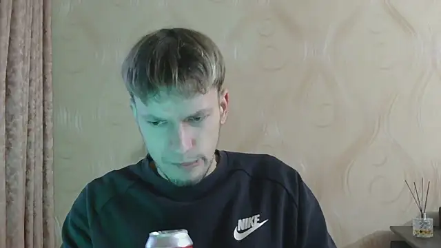 frama666 online show from November 7, 2025, 2:39 pm