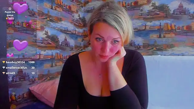 Snapshot of LadyLucky_ chatting on March 11, 2025, 5:38 am LadyLucky online show from March 11, 2025, 5:38 am