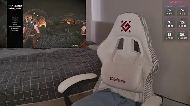 Luna Loveee online show from April 13, 2026, 5:13 am