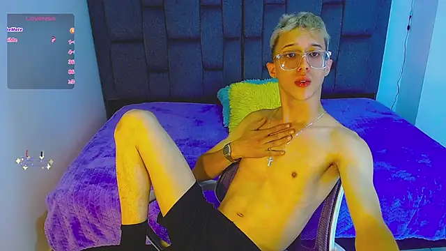 skinny bigcock02 online show from October 25, 2025, 10:15 pm