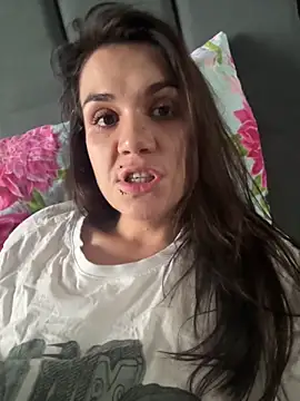 Snapshot of Diva_moon chatting on October 20, 2025, 3:29 am Diva moon online show from October 20, 2025, 3:29 am