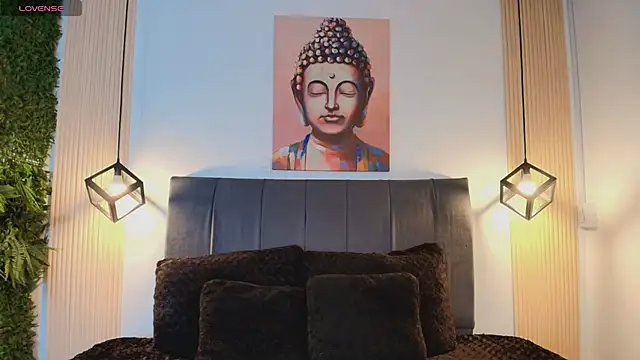 Cassie bloom online show from December 14, 2025, 8:13 pm