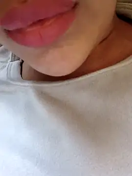 Sexlove1xo online show from March 4, 2025, 4:30 pm