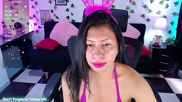 Snapshot of AbbyPrincessAGT chatting on March 14, 2025, 9:21 pm AbbyPrincessAGT online show from March 14, 2025, 9:21 pm