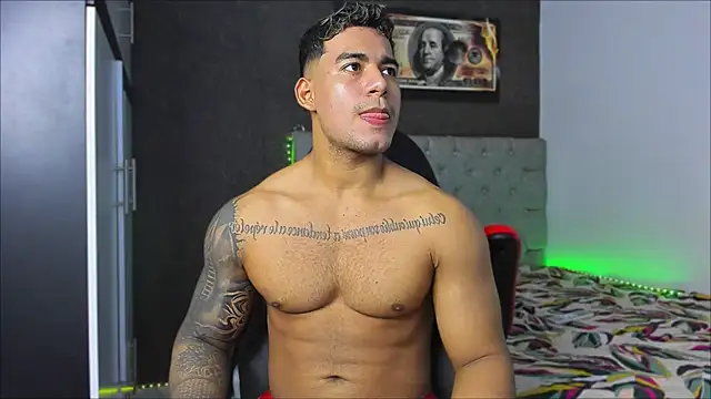 luigi hot  online show from October 4, 2025, 3:04 am