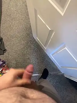 Snapshot of GrafterBen1 chatting on February 6, 2026, 3:04 pm GrafterBen1 online show from February 6, 2026, 3:04 pm