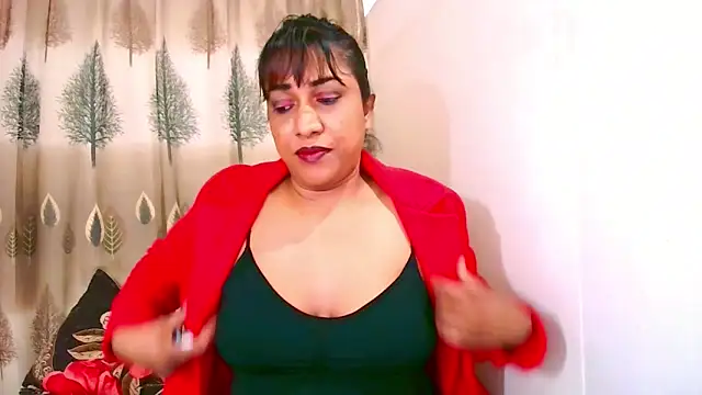 Snapshot of Indian_Erotic69 chatting on June 11, 2026, 5:27 am Indian Erotic69 online show from June 11, 2026, 5:27 am