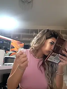 Bella Posh online show from January 19, 2026, 7:34 am