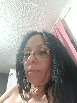 Ramona870 online show from September 16, 2025, 5:14 pm