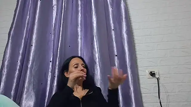 Ramona870 online show from March 12, 2026, 4:35 pm