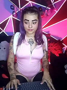 ChloeAllennn online show from September 12, 2025, 11:10 am