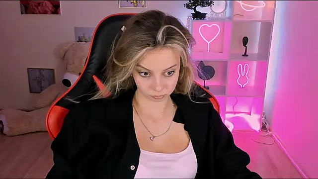 melissa richardson online show from March 11, 2025, 6:32 am