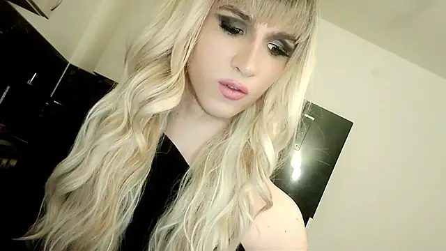 hellenspellman online show from March 8, 2025, 2:23 am