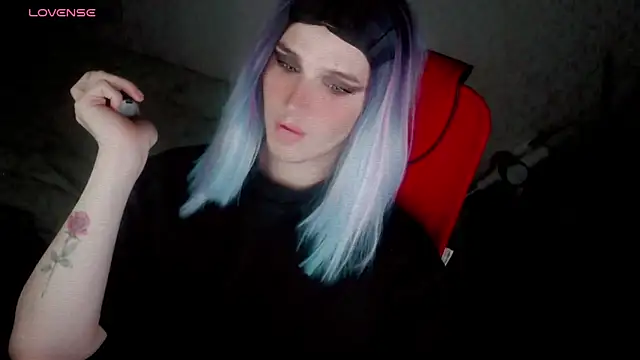 hellenspellman online show from November 20, 2025, 9:36 pm